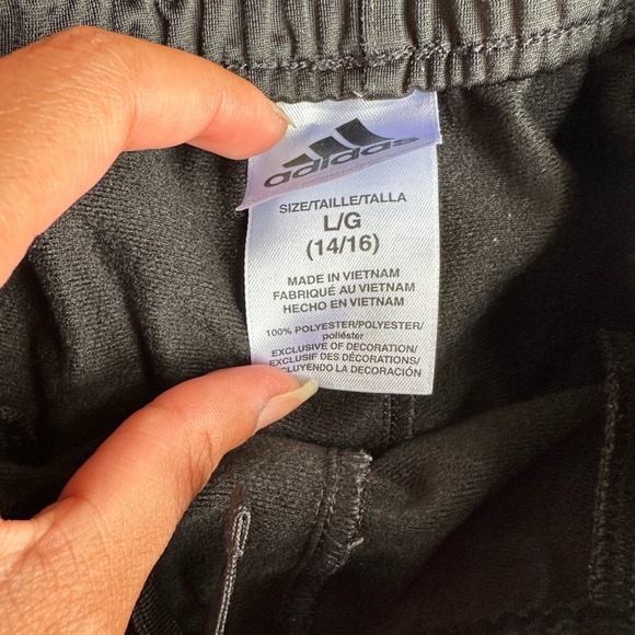 ADIDAS classic track pants (youth) - Picture 6 of 9